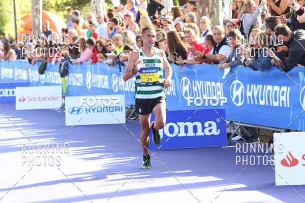 Buy your photos of the eventMeia Maratona Porto 2019 on Fotop