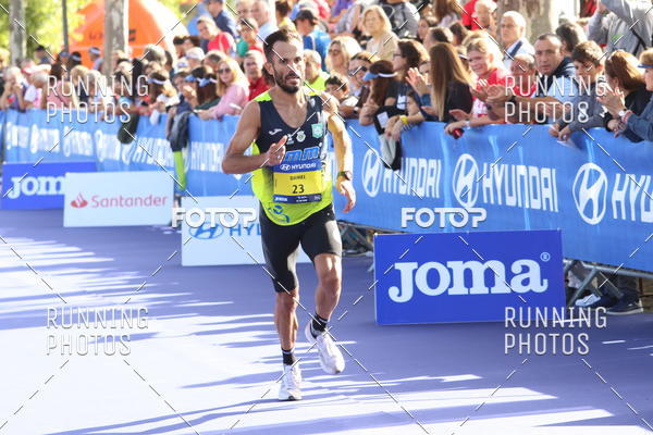 Buy your photos of the eventMeia Maratona Porto 2019 on Fotop