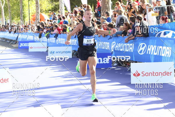 Buy your photos of the eventMeia Maratona Porto 2019 on Fotop