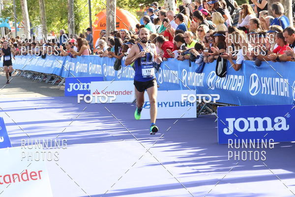 Buy your photos of the eventMeia Maratona Porto 2019 on Fotop