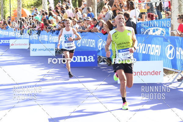 Buy your photos of the eventMeia Maratona Porto 2019 on Fotop