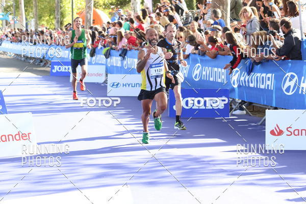 Buy your photos of the eventMeia Maratona Porto 2019 on Fotop