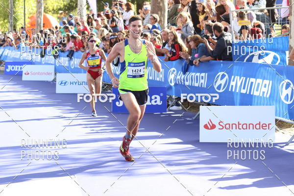 Buy your photos of the eventMeia Maratona Porto 2019 on Fotop