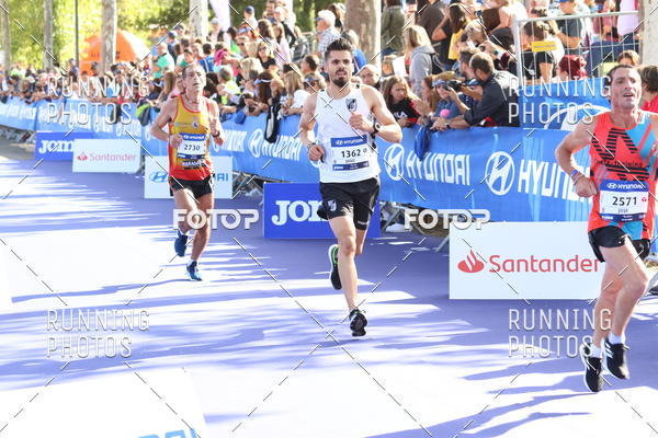 Buy your photos of the eventMeia Maratona Porto 2019 on Fotop