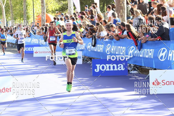 Buy your photos of the eventMeia Maratona Porto 2019 on Fotop