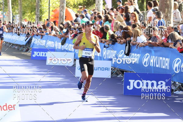 Buy your photos of the eventMeia Maratona Porto 2019 on Fotop