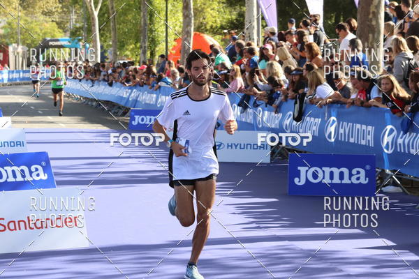 Buy your photos of the eventMeia Maratona Porto 2019 on Fotop