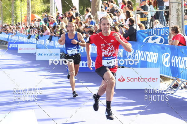 Buy your photos of the eventMeia Maratona Porto 2019 on Fotop