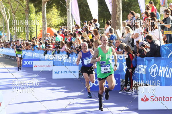 Buy your photos of the eventMeia Maratona Porto 2019 on Fotop