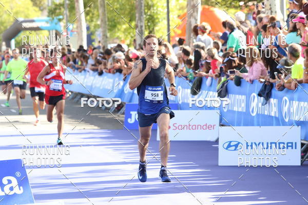 Buy your photos of the eventMeia Maratona Porto 2019 on Fotop