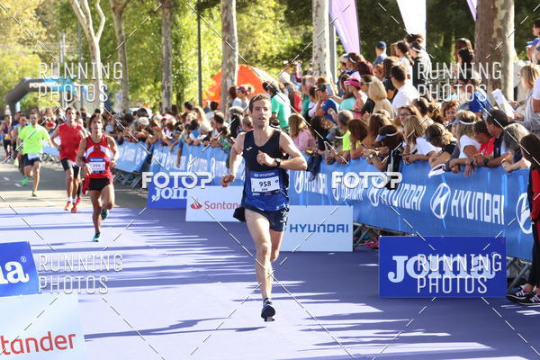 Buy your photos of the eventMeia Maratona Porto 2019 on Fotop