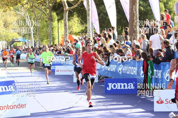 Buy your photos of the eventMeia Maratona Porto 2019 on Fotop