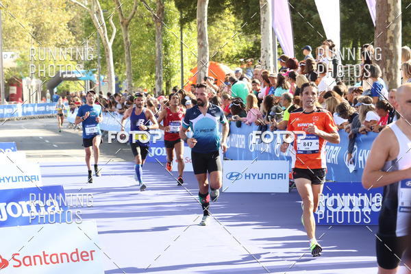 Buy your photos of the eventMeia Maratona Porto 2019 on Fotop