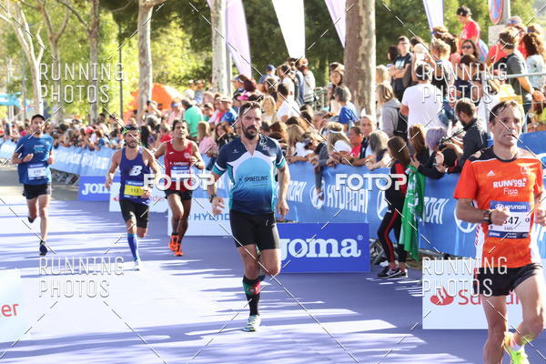 Buy your photos of the eventMeia Maratona Porto 2019 on Fotop
