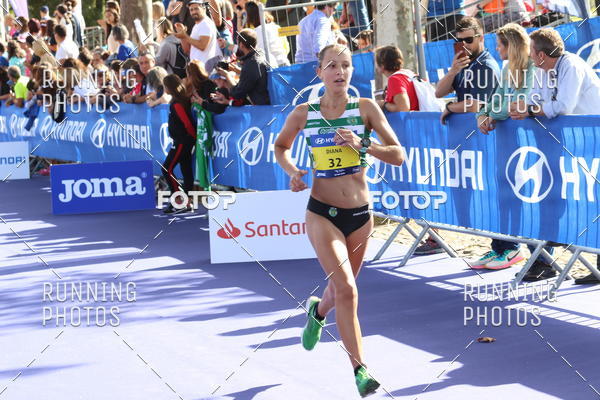 Buy your photos of the eventMeia Maratona Porto 2019 on Fotop