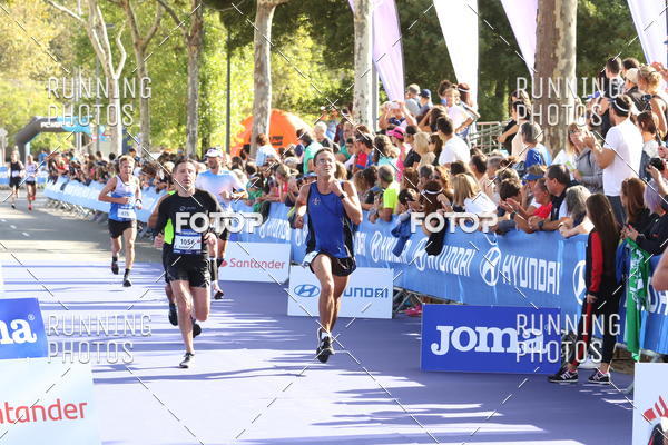 Buy your photos of the eventMeia Maratona Porto 2019 on Fotop