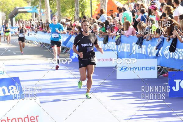 Buy your photos of the eventMeia Maratona Porto 2019 on Fotop