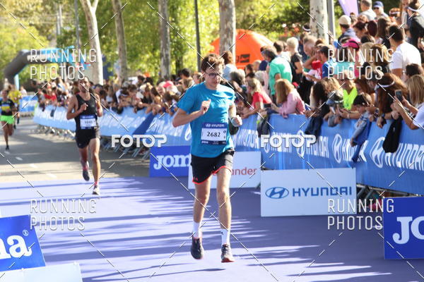 Buy your photos of the eventMeia Maratona Porto 2019 on Fotop