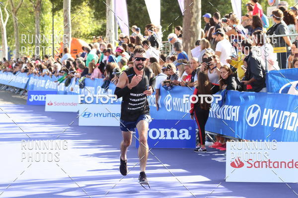 Buy your photos of the eventMeia Maratona Porto 2019 on Fotop