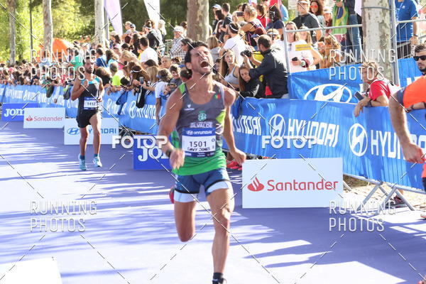 Buy your photos of the eventMeia Maratona Porto 2019 on Fotop