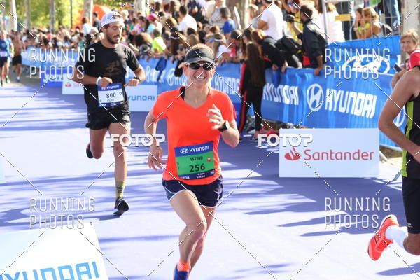 Buy your photos of the eventMeia Maratona Porto 2019 on Fotop