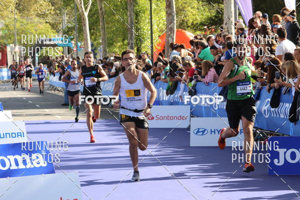 Buy your photos of the eventMeia Maratona Porto 2019 on Fotop