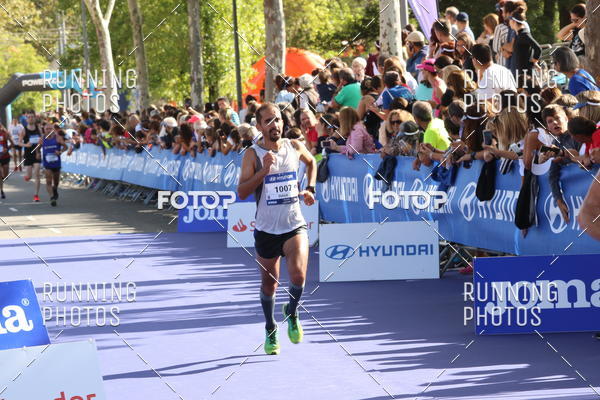 Buy your photos of the eventMeia Maratona Porto 2019 on Fotop