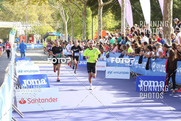 Buy your photos of the eventMeia Maratona Porto 2019 on Fotop