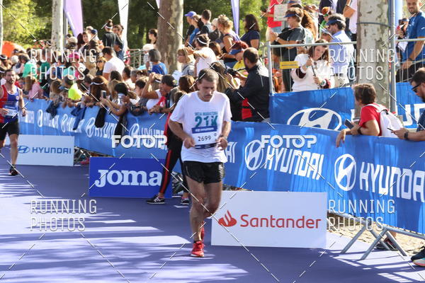 Buy your photos of the eventMeia Maratona Porto 2019 on Fotop