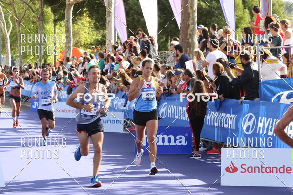 Buy your photos of the eventMeia Maratona Porto 2019 on Fotop