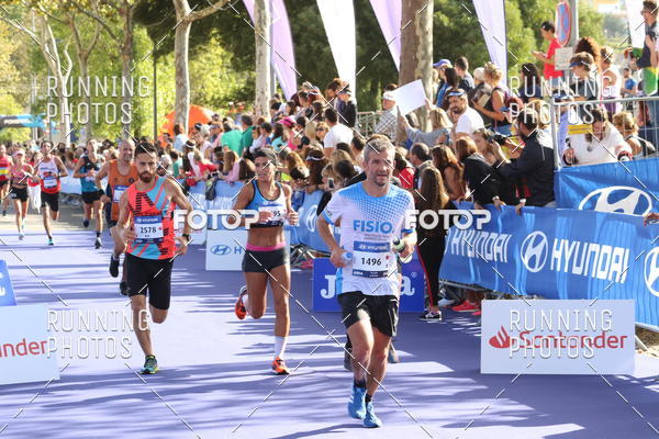 Buy your photos of the eventMeia Maratona Porto 2019 on Fotop