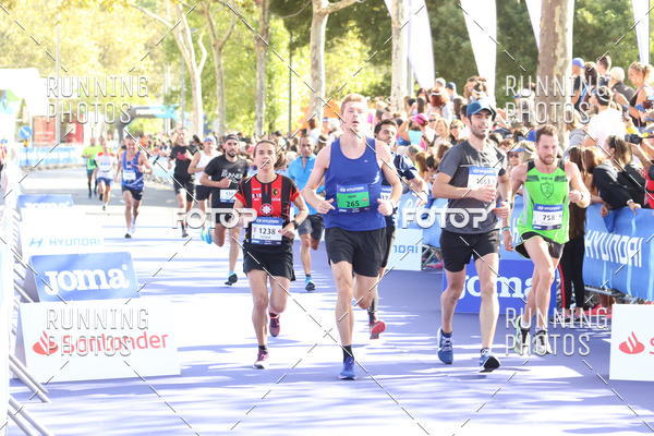 Buy your photos of the eventMeia Maratona Porto 2019 on Fotop