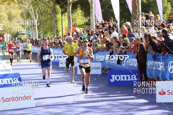 Buy your photos of the eventMeia Maratona Porto 2019 on Fotop
