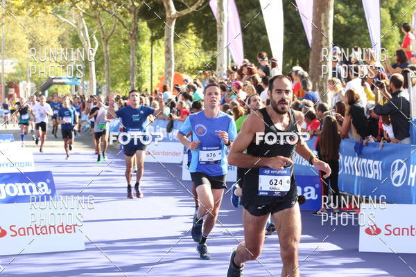 Buy your photos of the eventMeia Maratona Porto 2019 on Fotop