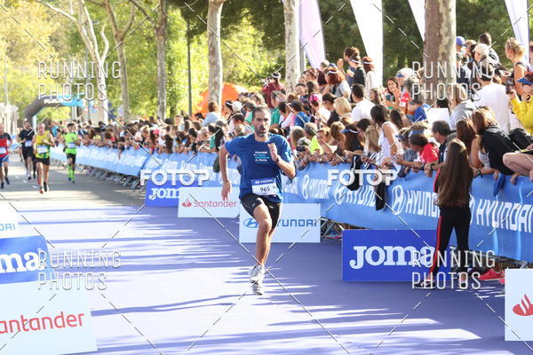 Buy your photos of the eventMeia Maratona Porto 2019 on Fotop