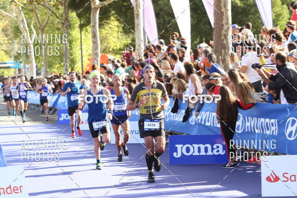 Buy your photos of the eventMeia Maratona Porto 2019 on Fotop