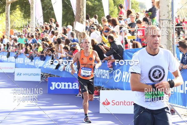 Buy your photos of the eventMeia Maratona Porto 2019 on Fotop