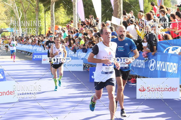 Buy your photos of the eventMeia Maratona Porto 2019 on Fotop