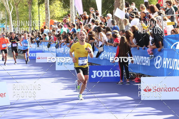 Buy your photos of the eventMeia Maratona Porto 2019 on Fotop