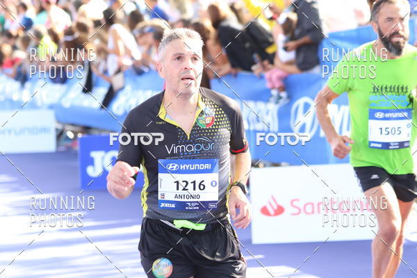 Buy your photos of the eventMeia Maratona Porto 2019 on Fotop