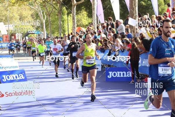 Buy your photos of the eventMeia Maratona Porto 2019 on Fotop