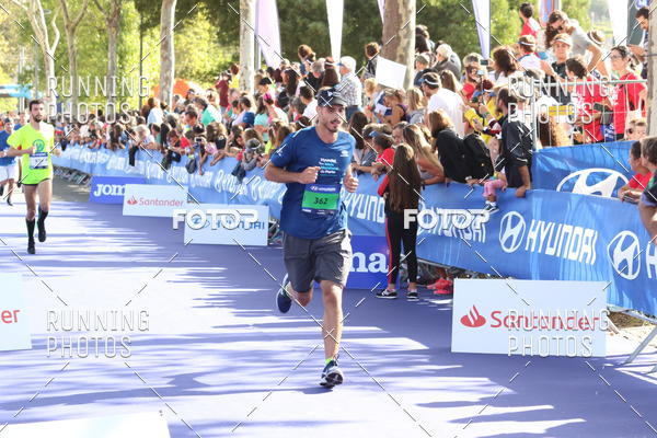 Buy your photos of the eventMeia Maratona Porto 2019 on Fotop