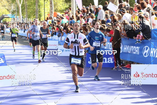 Buy your photos of the eventMeia Maratona Porto 2019 on Fotop