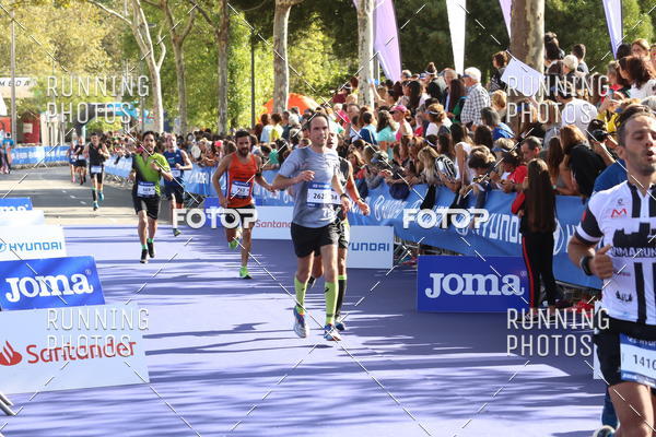 Buy your photos of the eventMeia Maratona Porto 2019 on Fotop