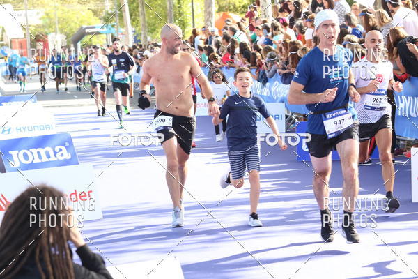 Buy your photos of the eventMeia Maratona Porto 2019 on Fotop