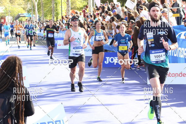 Buy your photos of the eventMeia Maratona Porto 2019 on Fotop