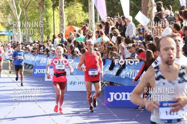 Buy your photos of the eventMeia Maratona Porto 2019 on Fotop