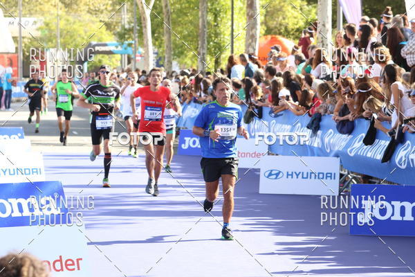 Buy your photos of the eventMeia Maratona Porto 2019 on Fotop