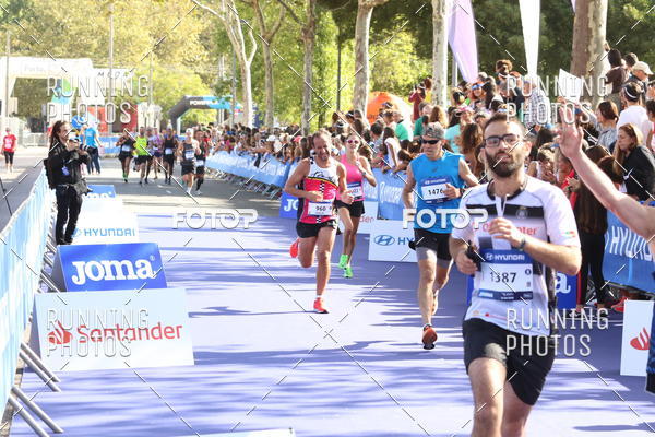 Buy your photos of the eventMeia Maratona Porto 2019 on Fotop