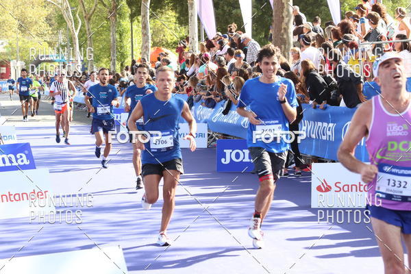 Buy your photos of the eventMeia Maratona Porto 2019 on Fotop